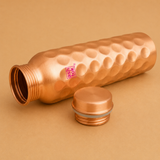 1000ml copper water bottle with secure threaded lid, perfect for storing drinking water and daily wellness.
