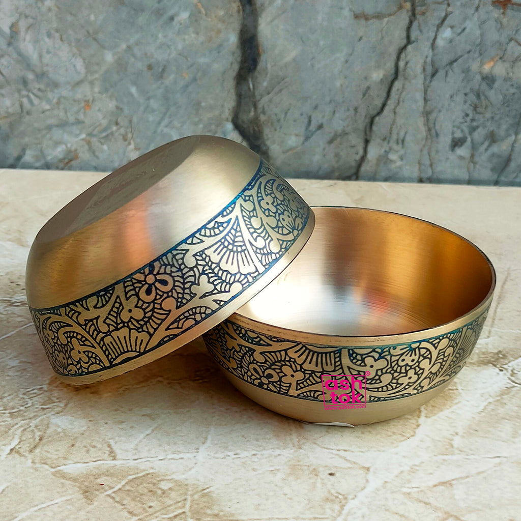 Ayurvedic Kansa bronze dinner set with elegant etching design, perfect for healthy eating and authentic Indian dining experiences.