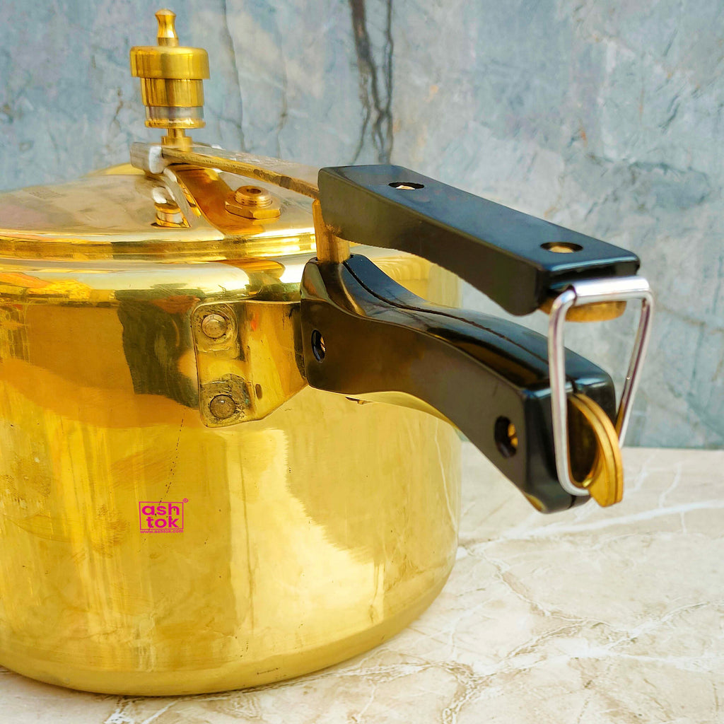 Premium 5 liter brass pressure cooker for preparing healthy meals, offering durability and traditional craftsmanship.
