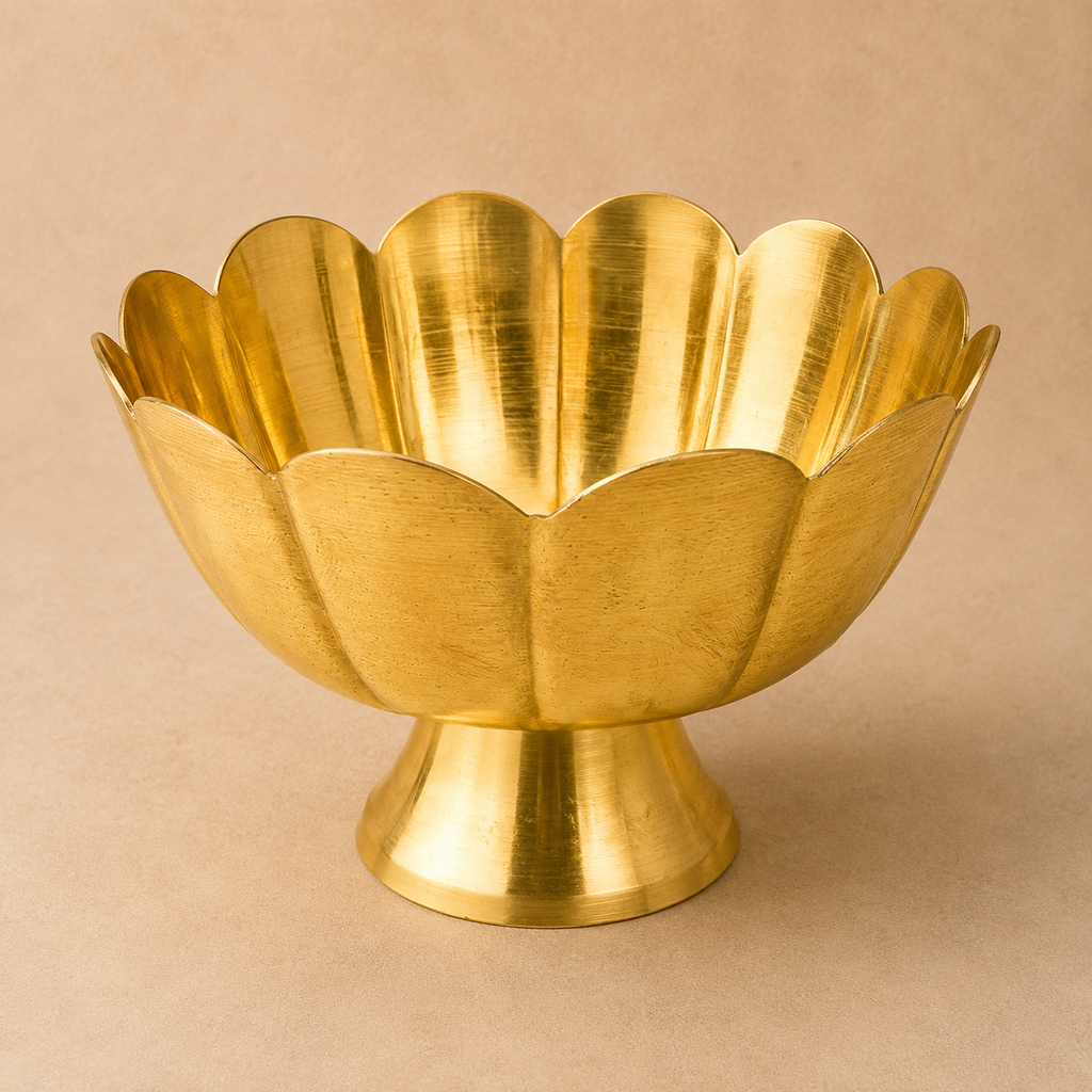 Brass Flower bowl, brass bowl for kum kum,  Brass Gift item (Dia 3 Inches)