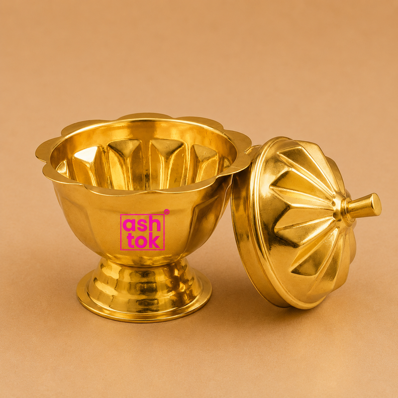 Sindoor box Brass wedding, gift sindoor box (Dia 2 Inches)