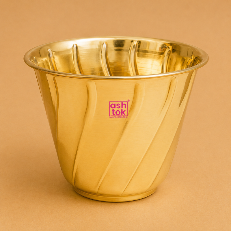 Brass Planter, Brass Handcrafted Decorative Brass Planter Pot, Vase Flower Pot for Decor, Home and Garden