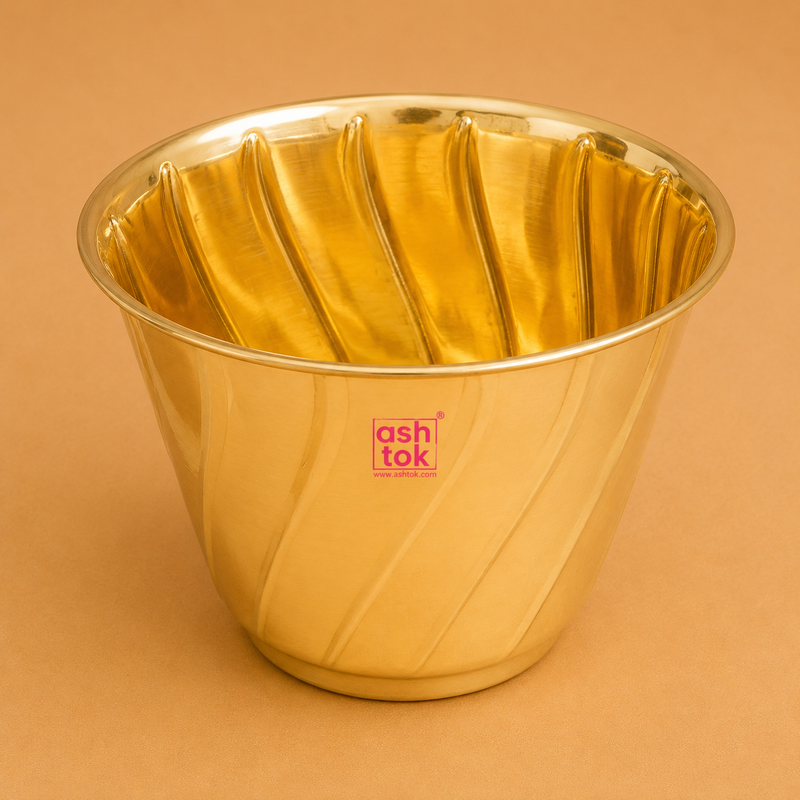 Brass Planter, Brass Handcrafted Decorative Brass Planter Pot, Vase Flower Pot for Decor, Home and Garden