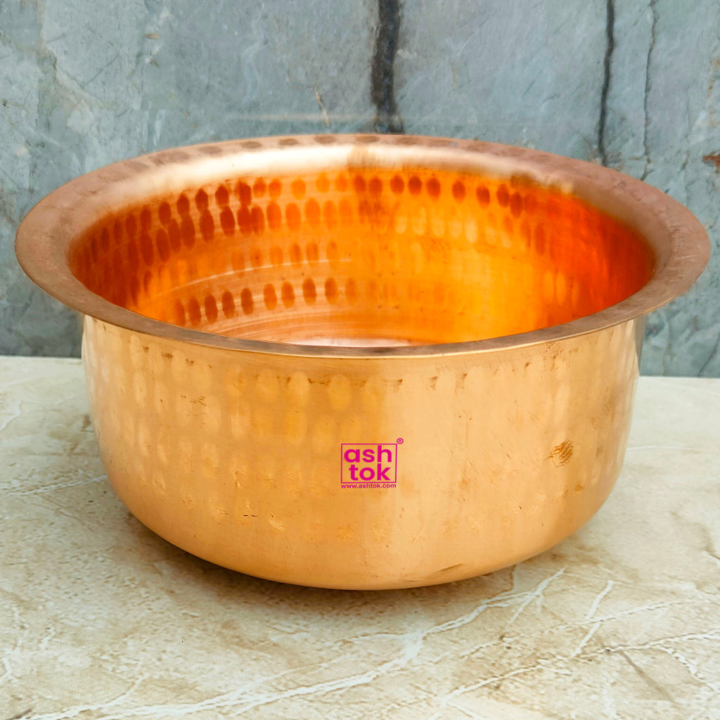 Premium hammered copper patila tope designed for cooking and serving food with classic Indian craftsmanship.