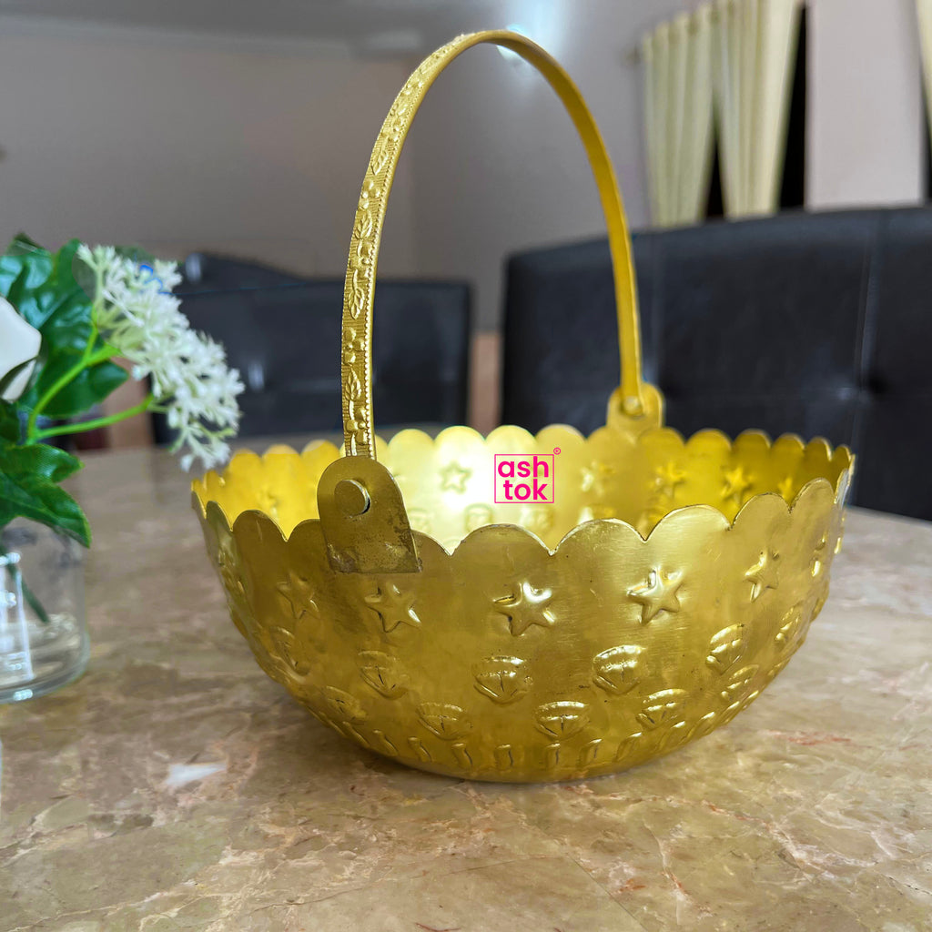Gift Basket Gold Coated Flower Basket with Handle (Dia 8 Inches)