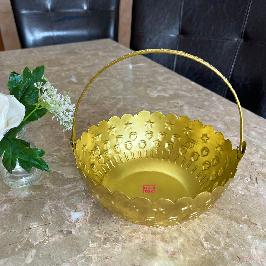 Gift Basket Gold Coated Flower Basket with Handle (Dia 8 Inches)