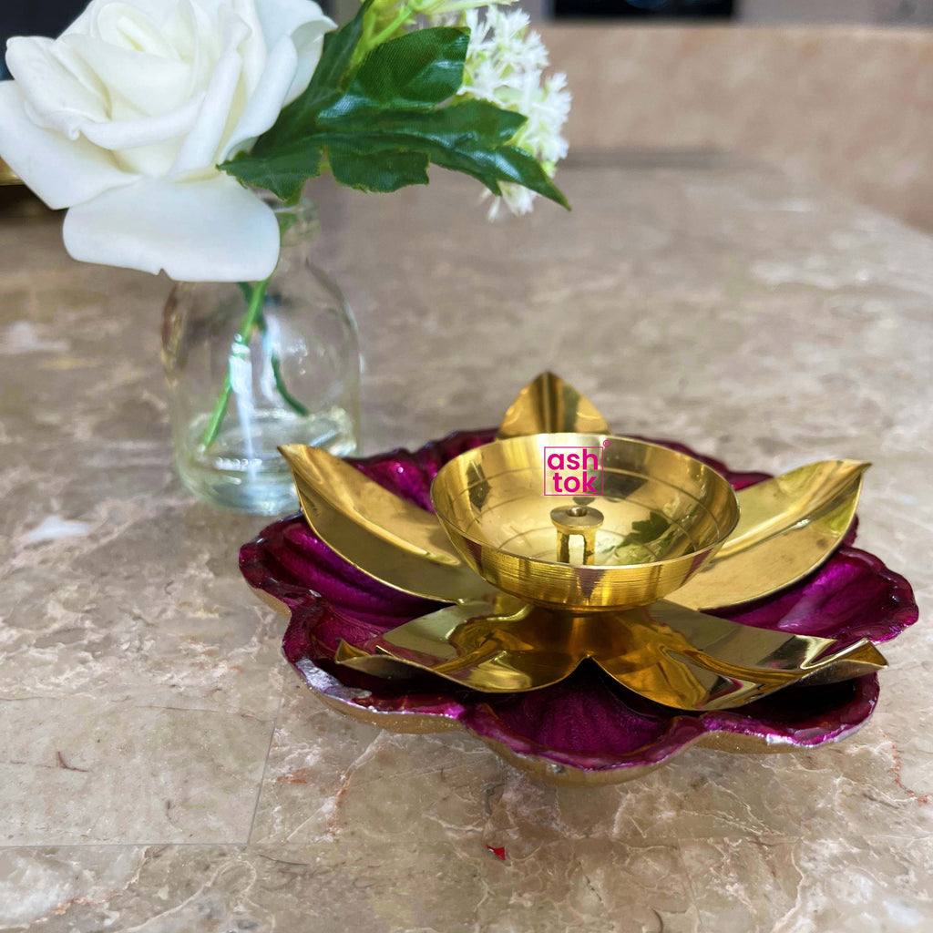 The Diya Brass Diya for Puja, Diwali diya Traditional Oil Lamp Diya, Multicolou ...