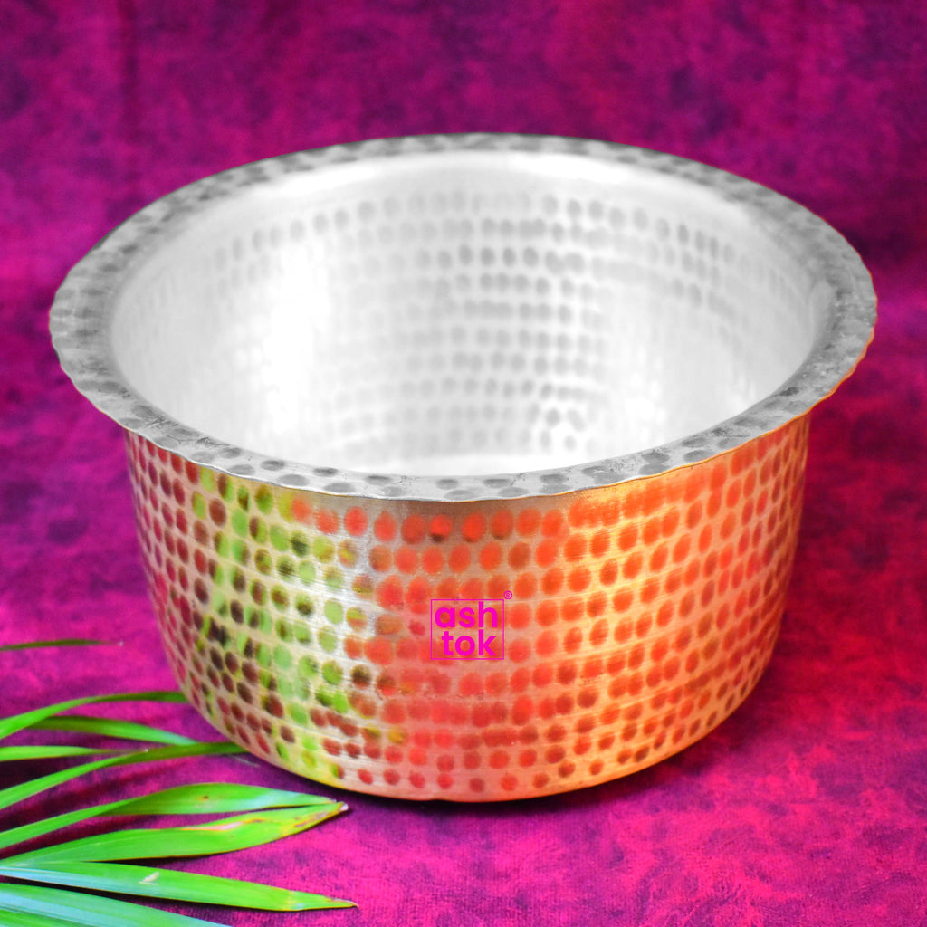 Brass patila bhaguna cooking set featuring tin-lined interior and hammered finish, suitable for home and commercial kitchens.