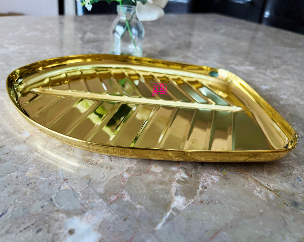 Gift item, banana leaf plate, Brass Thali, leaf designed multipurpose plate (Set of 6)