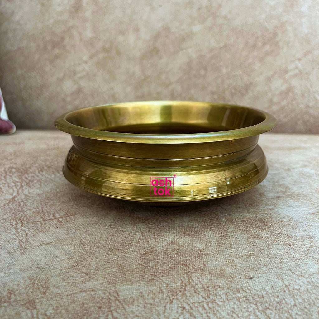 Luxury brass urli bowl for potpourri and floral decorations, adding elegance to homes, offices, and festive settings.